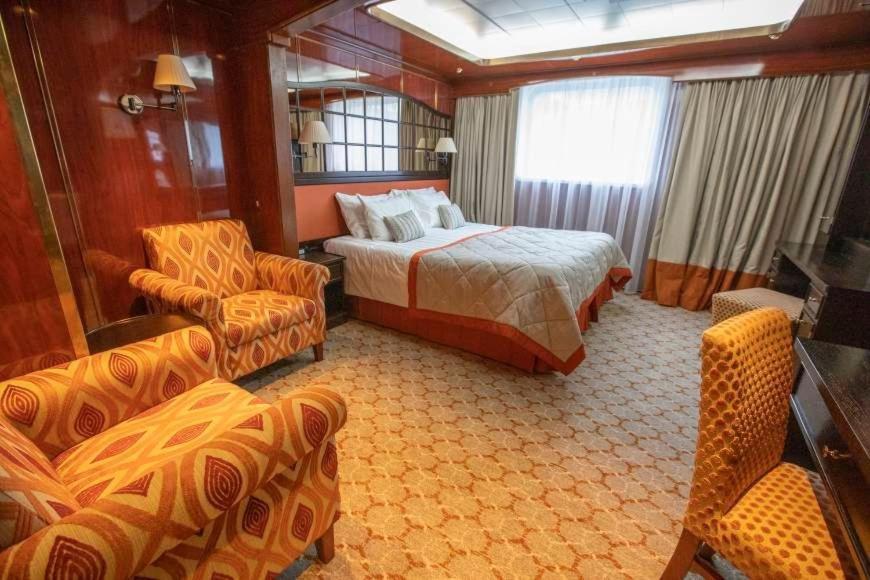 Captain Cook Cruises Fiji Denarau Island Exterior photo